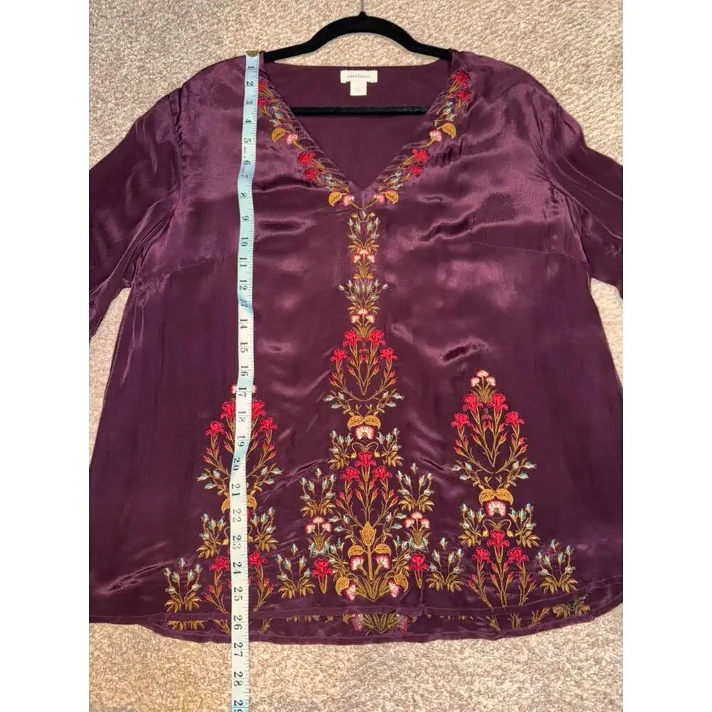 Sundance Embroidered Blouse Women's Small Burgundy V-Neck Bell Sleeve Boho - Picture 11 of 12